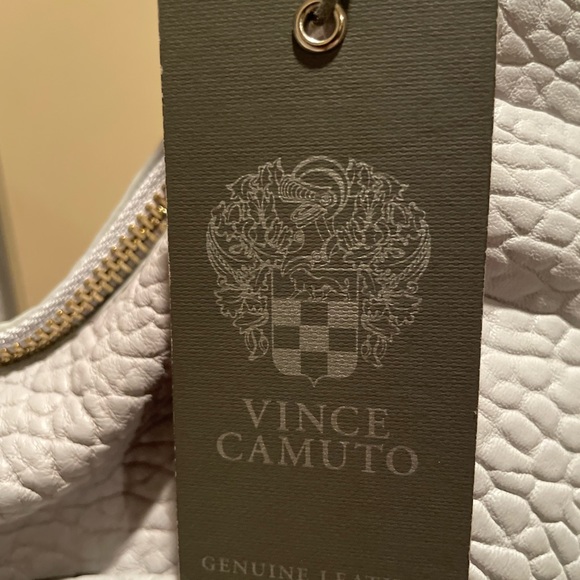 Powder Grey - Picture 3 of 8